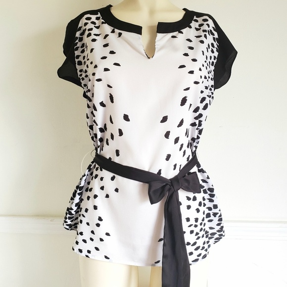 New York & Company Tops - NY&Co Blouse